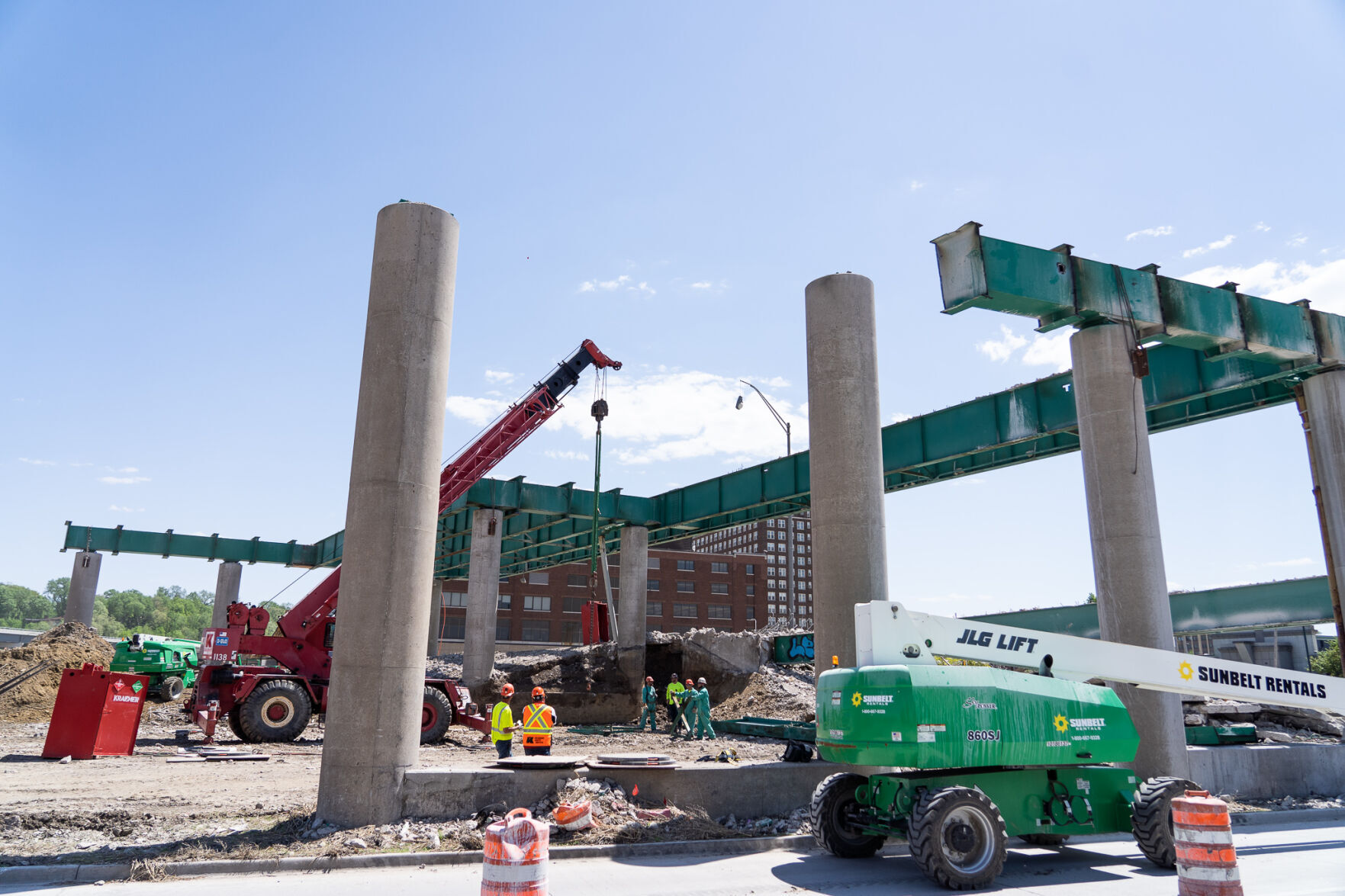 051722-qc-nws-bridge